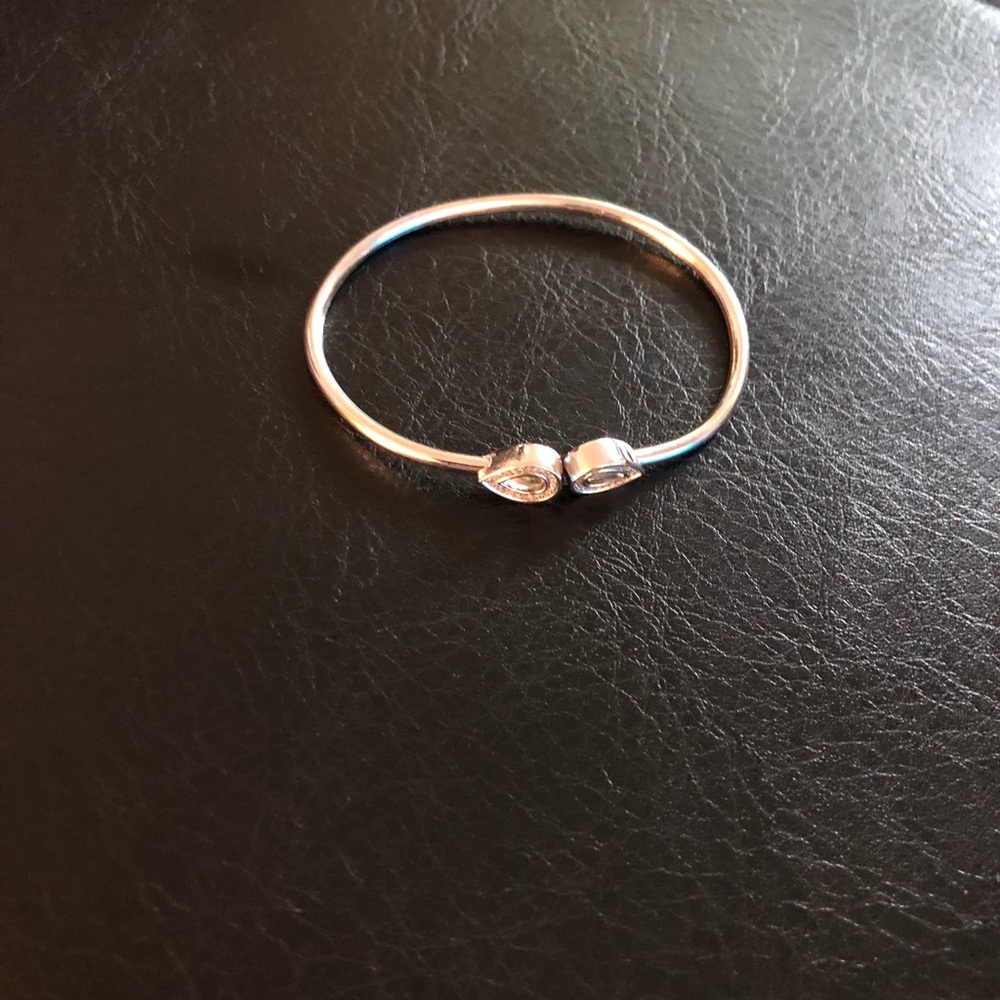 Beautiful silver and diamond bracelet